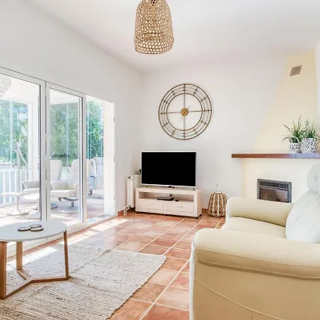 Belvilla By Oyo Casa Viramar Holiday home